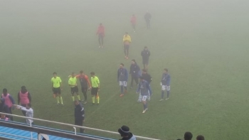 Imagem de Jogo da Camacha suspenso ao intervalo devido ao nevoeiro