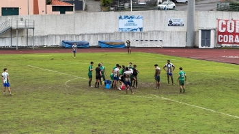 Imagem de Machico perde em casa com o São Martinho por 1-0