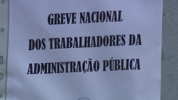 Imagem de Dez escolas fechadas devido à greve por melhores condições de trabalho (vídeo)