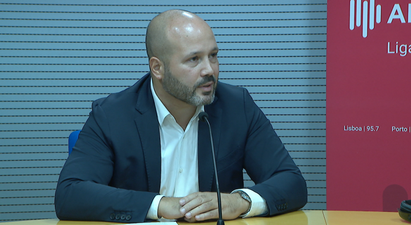 Imagem de Eurodeputado madeirense sente-se excluído pelo Governo Regional (vídeo)