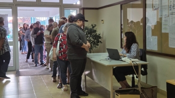 Imagem de Cerca de 20 mil eleitores votam em Machico (vídeo)