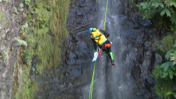 Imagem de Canyoning Madeira Meeting com 100 praticantes (vídeo)