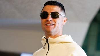 Imagem de Ronaldo é o primeiro futebolista multimilionário