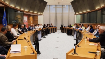 Imagem de Sérgio Gonçalves quer aproximar os jovens madeirenses da Europa (vídeo)
