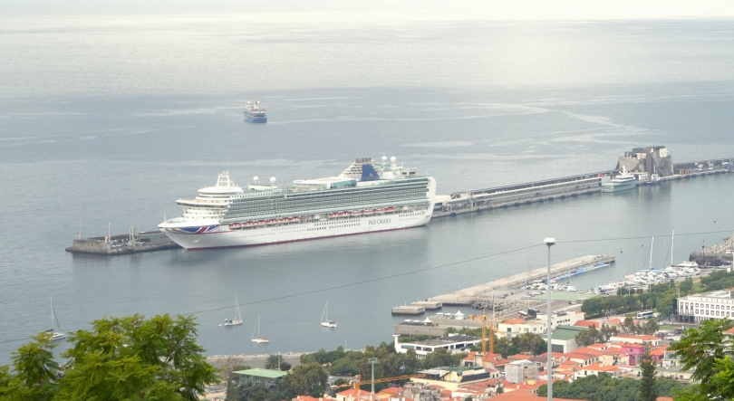 Imagem de Ventura regressou Funchal com 3.100 passageiros
