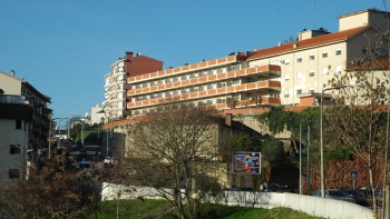 Imagem de Bebé nasce no carro duas horas após mãe ter alta da maternidade de Coimbra