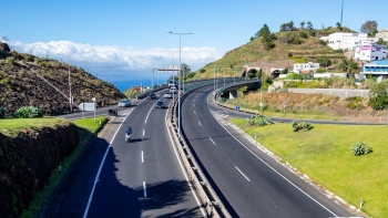 Imagem de Via rápida encerra entre as 21h00 e as 06h00