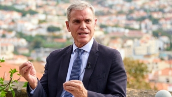 Imagem de Governo Regional agradado com o recuo da TAP na taxa natalícia (áudio)