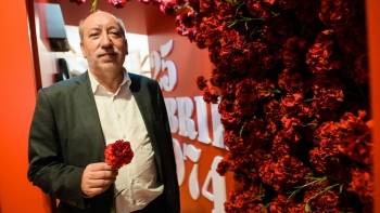 Imagem de António Filipe está na Madeira