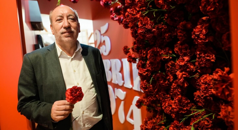 Imagem de António Filipe está na Madeira