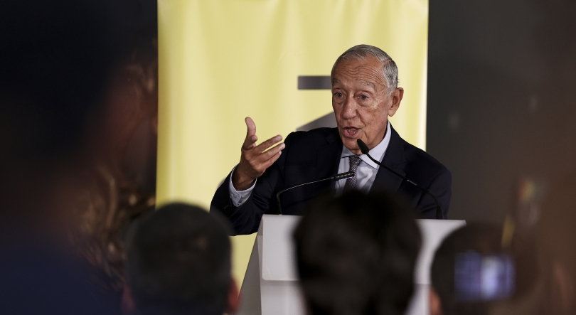 Imagem de Marcelo defende que “há grande estabilidade no sistema português”