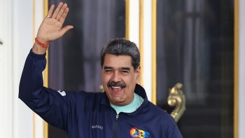 Imagem de Maduro acusa Trump de usar narcotráfico para apoderar-se do petróleo (vídeo)