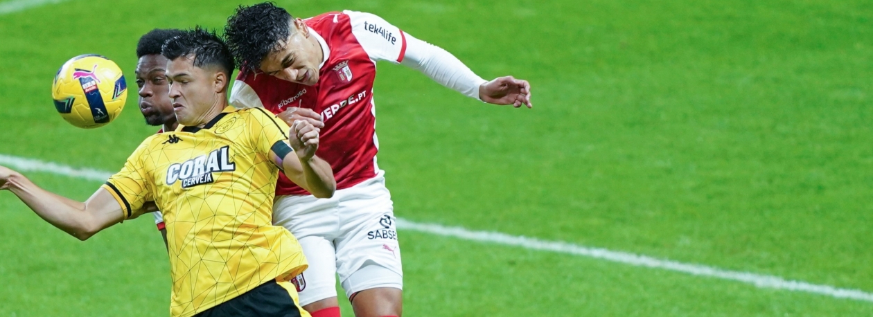 Imagem de Nacional eliminado da Taça de Portugal em Braga