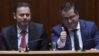 Imagem de Orçamento aprovado na votação final global por PSD e CDS com abstenção do PS