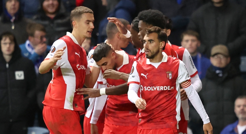 Imagem de Sporting de Braga resgata empate em inferioridade na visita ao Rangers