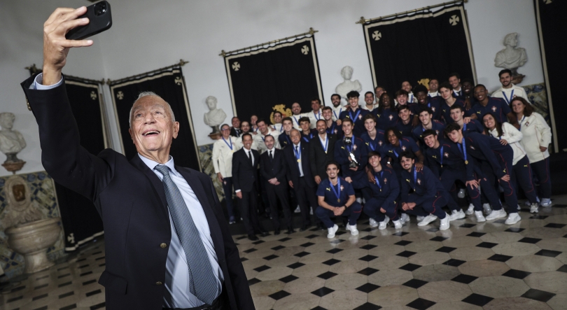 Imagem de Marcelo vai condecorar campeões do mundo de sub-17 com Ordem do Mérito