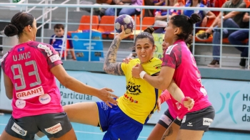 Imagem de Madeira SAD confirmou passagem aos oitavos de final da Taça EHF (vídeo)