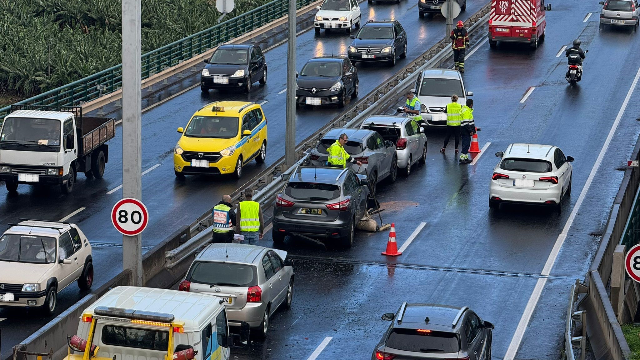 How many people were injured in the accident?