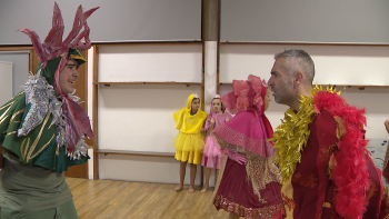 Imagem de “Bichos”: Crítica social e reflexão sobre a condição humana (vídeo)