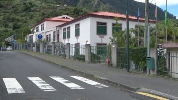 Imagem de Escola D. Lucinda de Andrade vai ter obras em 2026 (vídeo)