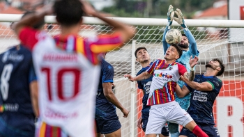 Imagem de Dérbi regional termina empatado