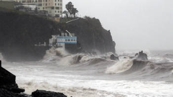 Imagem de Capitania do Funchal emite aviso de mau tempo