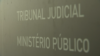 Imagem de Médica suspeita de prescrever medicação a falsos diabéticos sujeita a caução de 500 mil euros