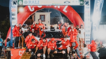 Imagem de Miguel Nunes vence Rali do Porto Santo (áudio)