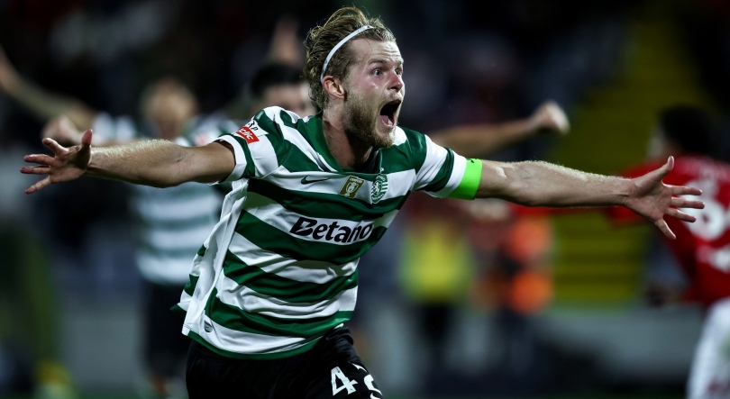 Imagem de Sporting vence nos Açores após reviravolta, com golo de Hjulmand nos descontos