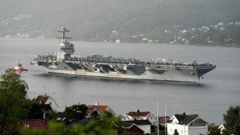 Imagem de Maior porta-aviões do mundo chegou ao Mar das Caraíbas (vídeo)