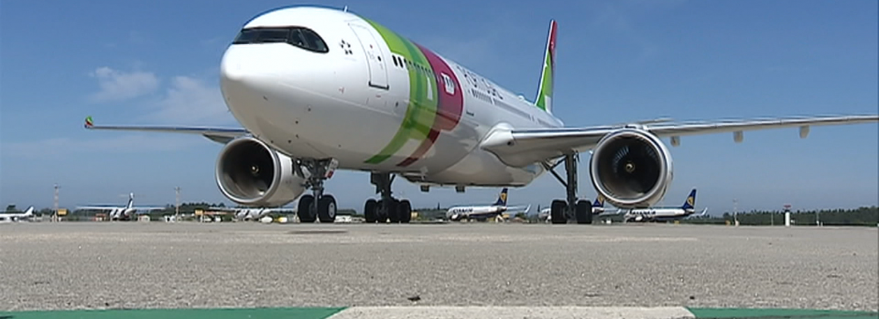 Imagem de Suspensão de voos para a Venezuela afeta comunidade portuguesa (vídeo)