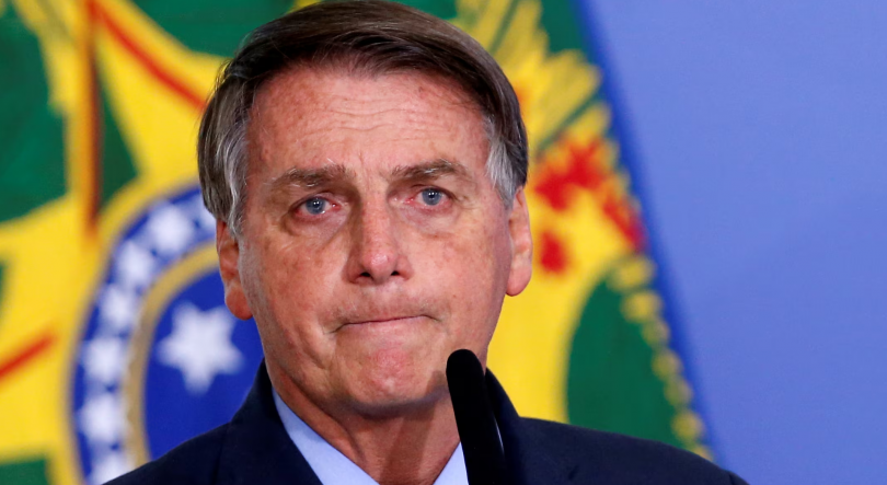 Imagem de Bolsonaro tentou romper pulseira eletrónica para fugir