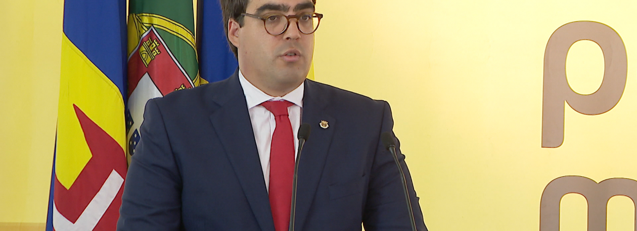 Imagem de Olavo Câmara tomou posse na Câmara do Porto Moniz (vídeo)