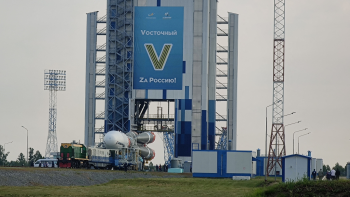 Imagem de Rússia envia três satélites iranianos para o espaço