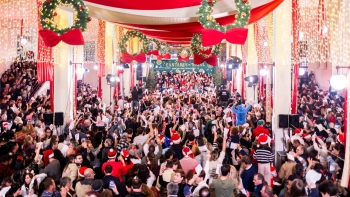 Imagem de Cantares de Natal começam às 23h00 (vídeo)