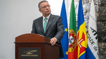 Imagem de Seguro diz que detestou debate que opôs Marques Mendes e Gouveia e Melo