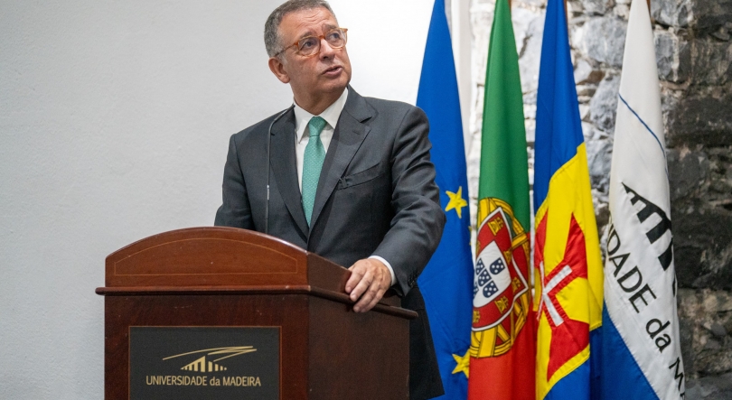 Imagem de Seguro diz que detestou debate que opôs Marques Mendes e Gouveia e Melo