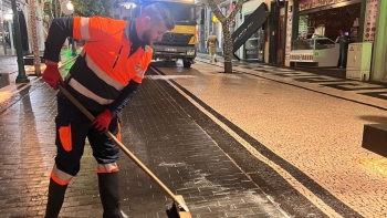 Imagem de CMF recolheu mais de 17 toneladas de lixo na ‘Noite do Mercado’ (áudio)