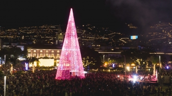 Imagem de Governo Regional dá tolerância de ponto a 23 à tarde, 24, 31 e 2 de janeiro