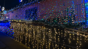 Imagem de Casa mais iluminada do Natal madeirense fica em Santa Quitéria (vídeo)