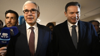 Imagem de Montenegro leva “um abraço do povo português” a Marcelo Rebelo de Sousa