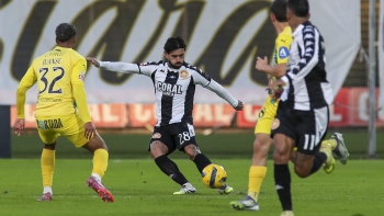 Imagem de Final de ‘loucos’ deu a vitória ao Nacional na Choupana (áudio)
