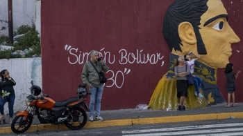 Imagem de Emigrante impossibilitada de regressar à Venezuela no Natal (áudio)