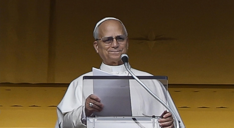 Imagem de Papa Leão XIV envia três camiões de ajuda humanitária