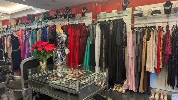 Imagem de Procura por roupa de fim-de-ano aumenta por estes dias (vídeo)