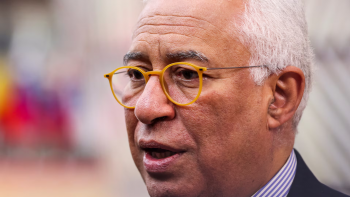 Imagem de Zelensky em Bruxelas para reunião com Rutte, Costa e von der Leyen