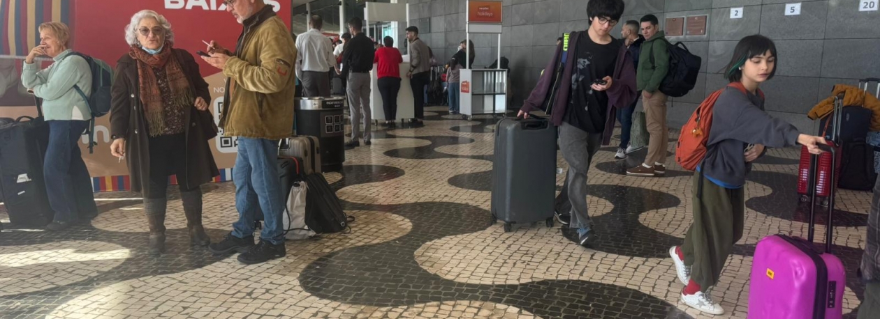 Imagem de Aeroporto da Madeira alerta para eventuais limitações nos voos (vídeo)