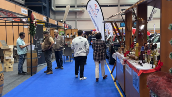 Imagem de ExpoNatal do Porto Santo reúne mais de 40 empresas (vídeo)