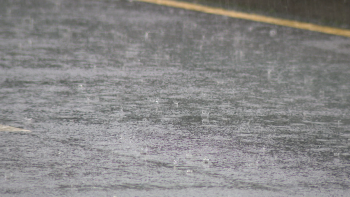 Imagem de Dezembro, janeiro e fevereiro com mais chuva e mais calor (áudio)
