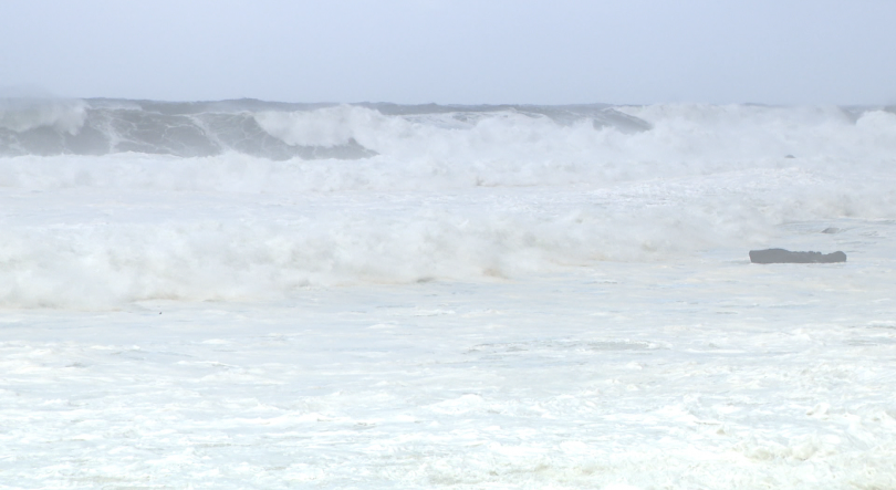 Imagem de Costa norte da Madeira e Porto Santo sob aviso laranja devido a forte agitação marítima
